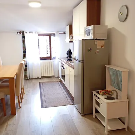 Goga Apartmán *